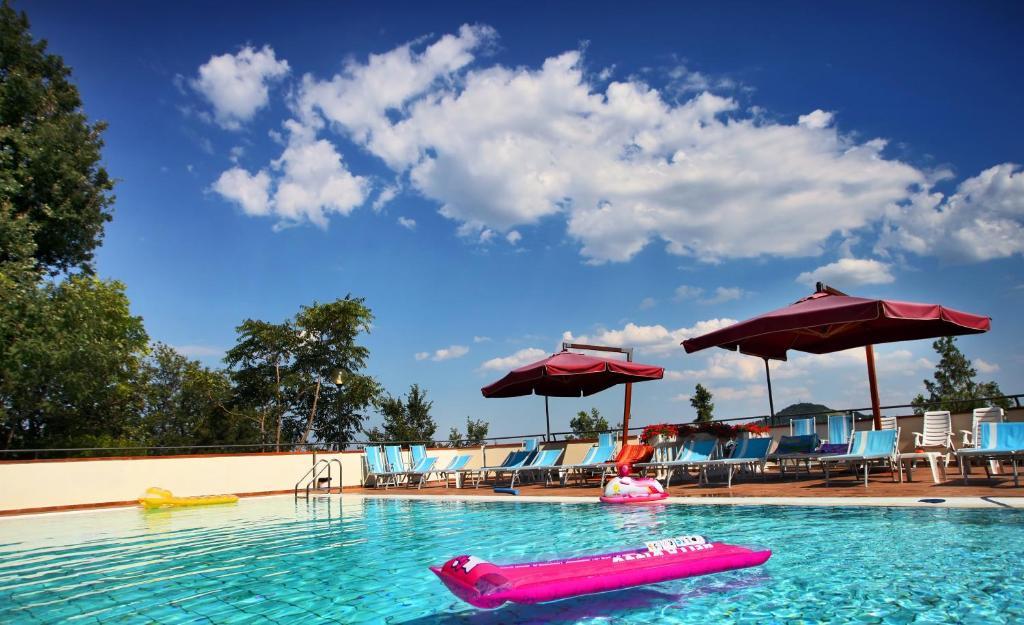 Albergo Centopini Gemmano Zewnętrze zdjęcie